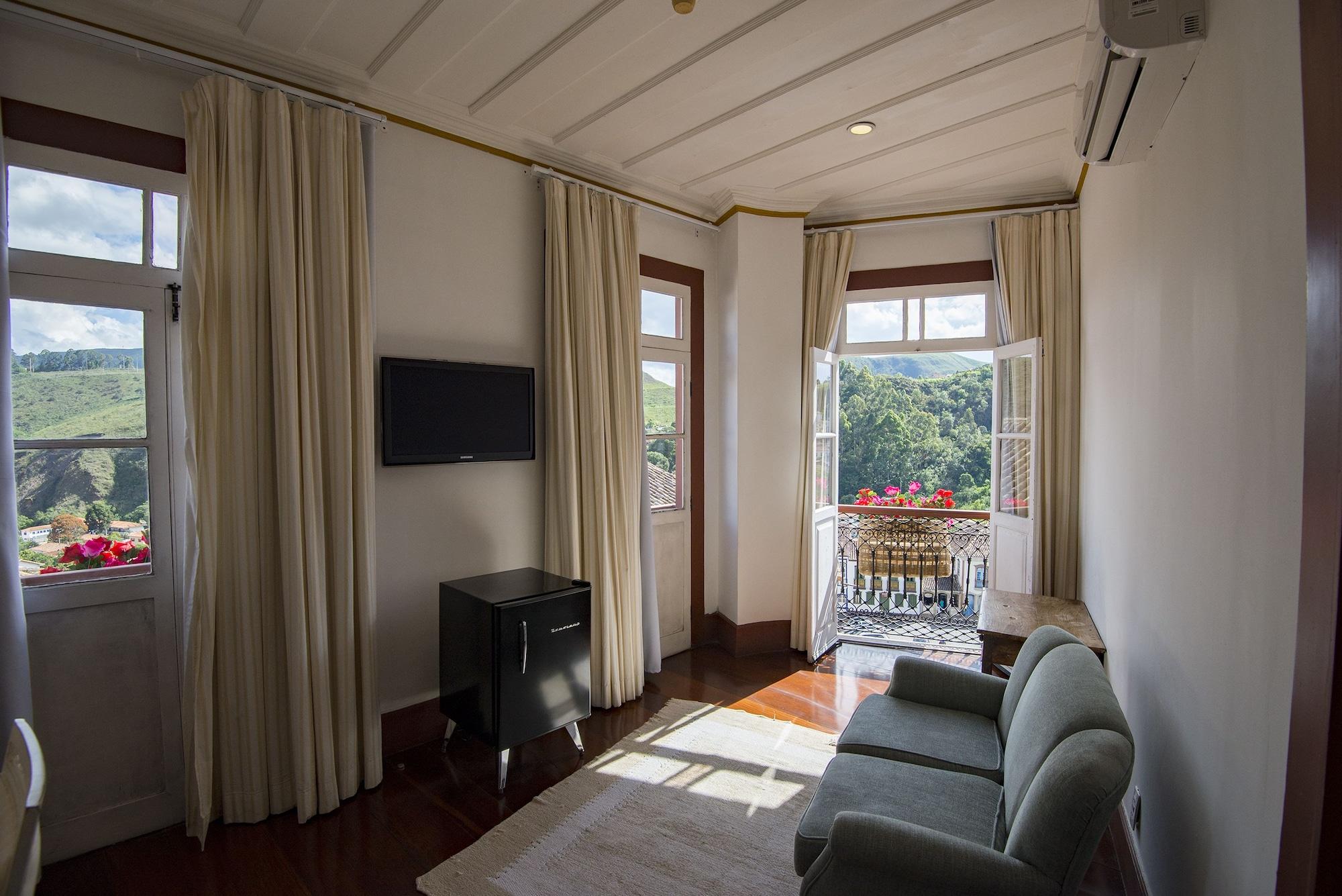 Hotel Solar Do Rosario Όρου Πρέτου Εξωτερικό φωτογραφία A room at the hotel