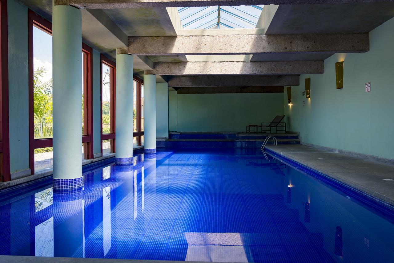 Hotel Solar Do Rosario Όρου Πρέτου Εξωτερικό φωτογραφία The swimming pool at the hotel